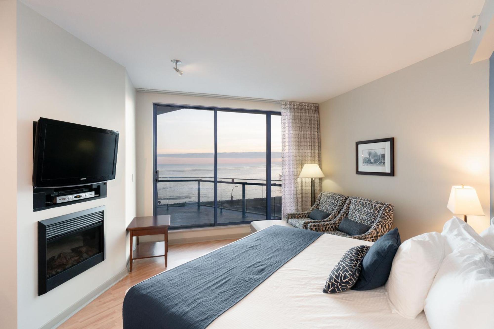 Ocean Promenade Hotel White Rock Phòng bức ảnh