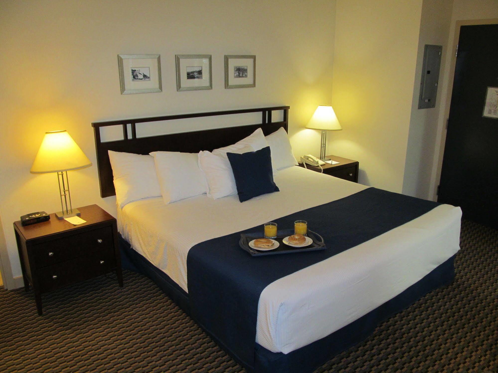 Ocean Promenade Hotel White Rock Ngoại thất bức ảnh